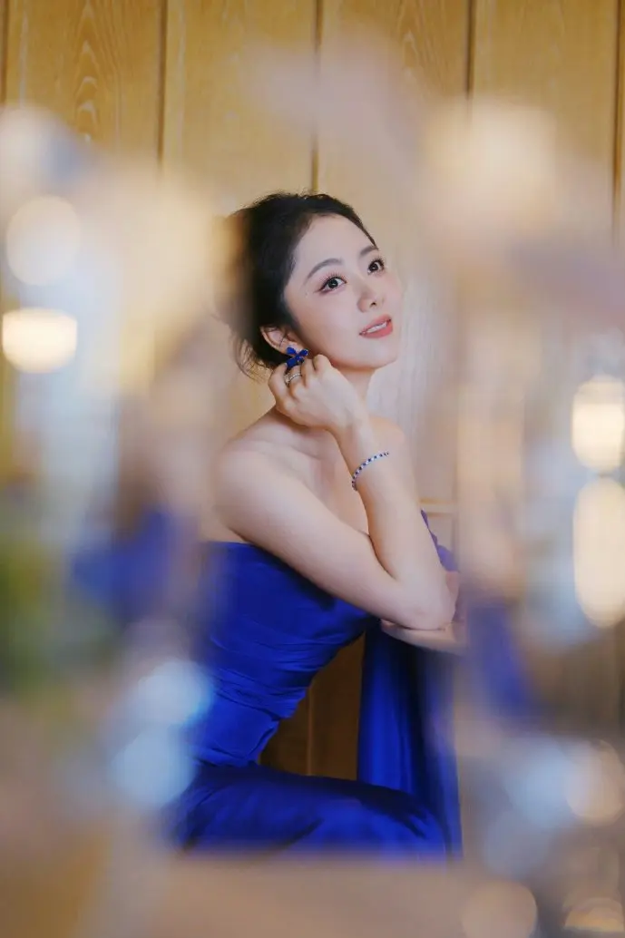 下载电视机展示